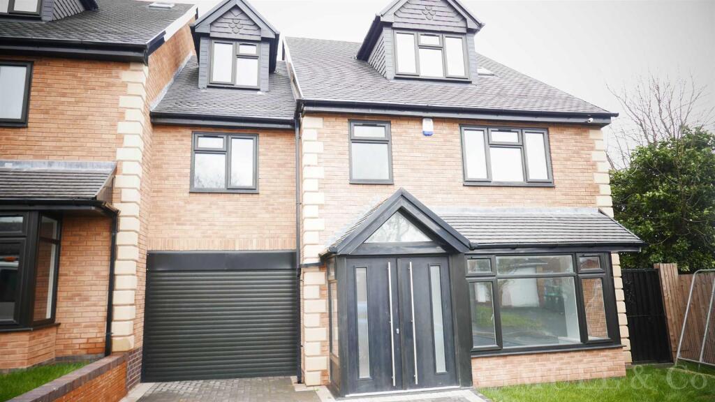 7 bed Detached for rent in Wednesbury. From Samuel & Co - West Bromwich 7 bed Detached for rent in Wednesbury. From Samuel & Co - West Bromwich