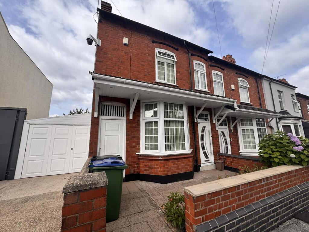 3 bed End of Terrace for rent in Oldbury. From Samuel & Co - West Bromwich 3 bed End of Terrace for rent in Oldbury. From Samuel & Co - West Bromwich