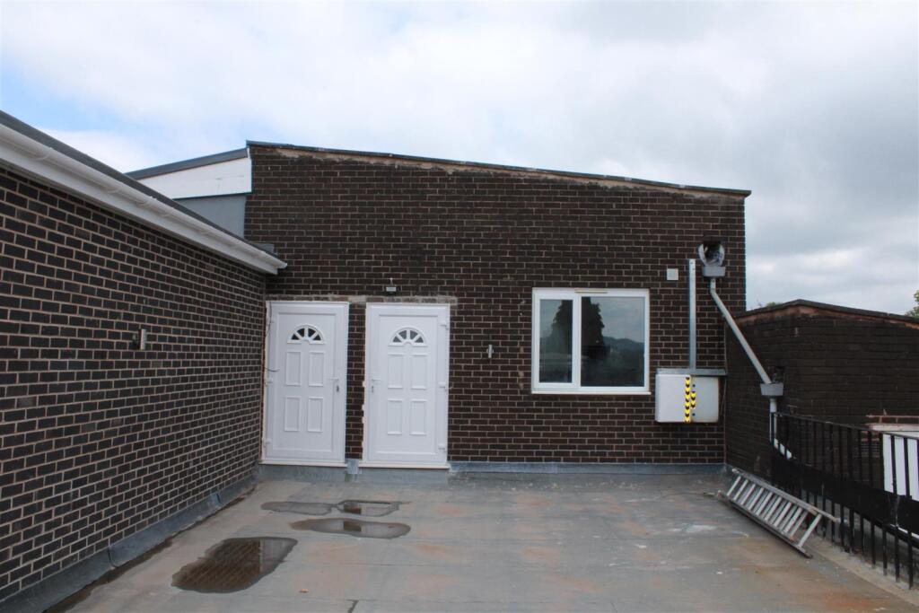 1 bed 1st Floor Flat for rent in Wednesbury. From Samuel & Co - West Bromwich