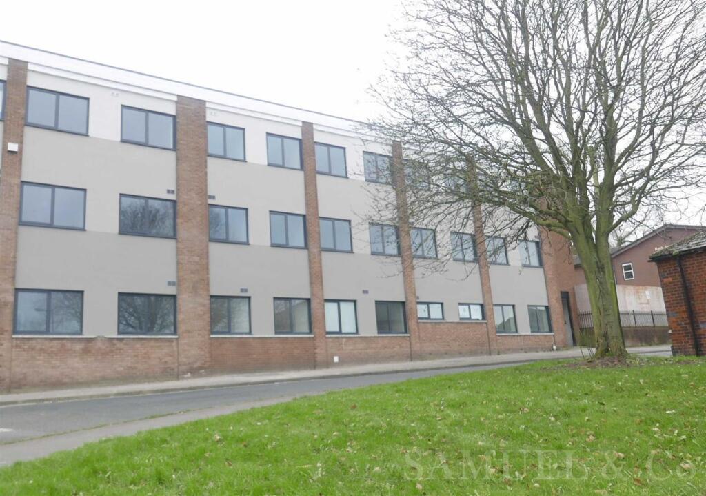 1 bed Apartment for rent in Walsall. From Samuel & Co - West Bromwich 1 bed Apartment for rent in Walsall. From Samuel & Co - West Bromwich
