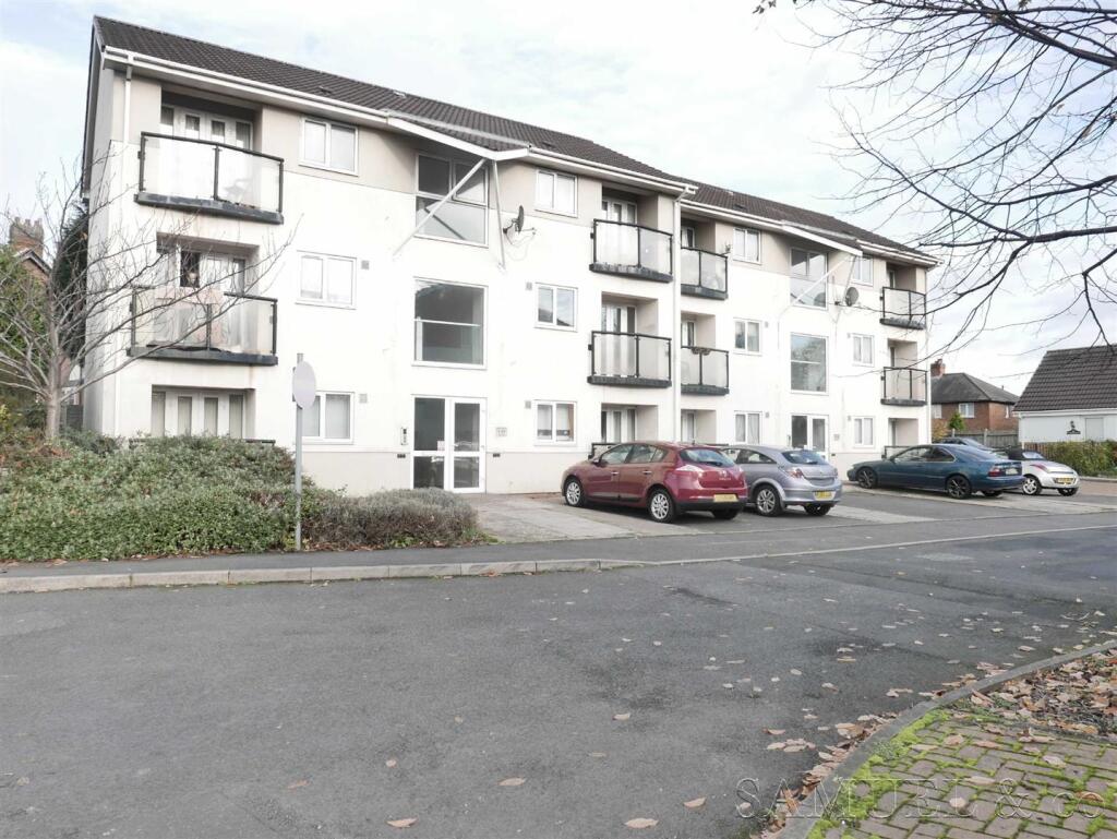 1 bed 1st Floor Flat for rent in Walsall. From Samuel & Co - West Bromwich