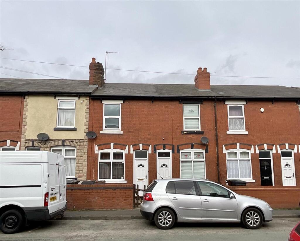 2 bed Mid Terraced House for rent in Wolverhampton. From Sanders - Wright & Freeman - Wolverhampton