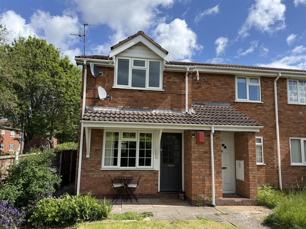2 bed Apartment for rent in Coven. From Sanders - Wright & Freeman - Wolverhampton