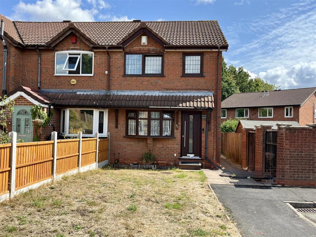 3 bed Semi Detached for rent in Wolverhampton. From Sanders - Wright & Freeman - Wolverhampton