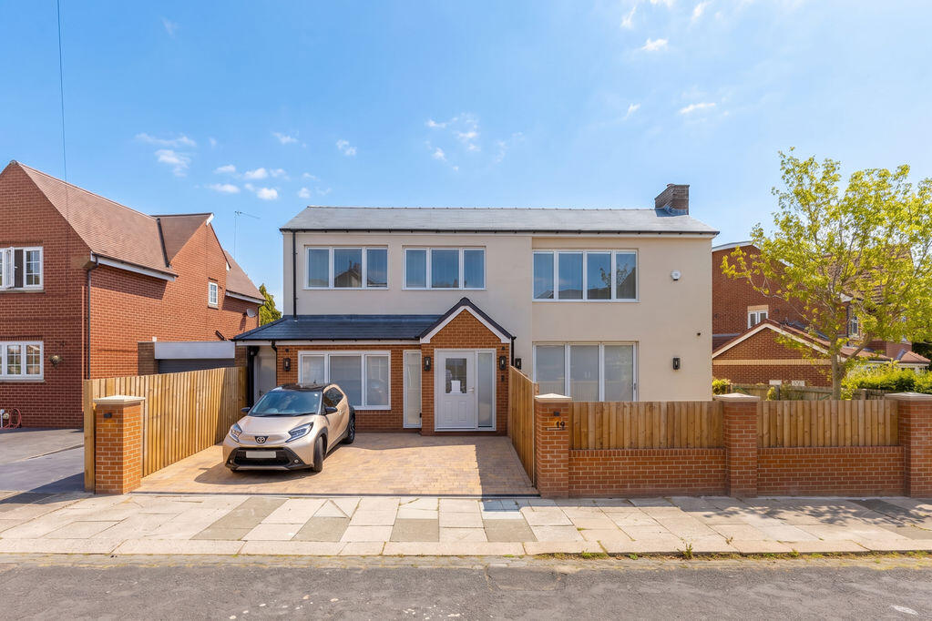4 bed Detached for rent in Newcastle upon Tyne. From Sanderson Young - Gosforth 4 bed Detached for rent in Newcastle upon Tyne. From Sanderson Young - Gosforth