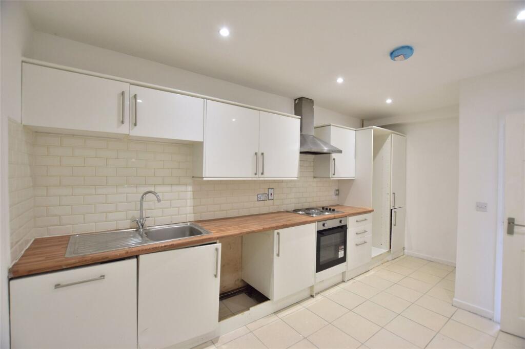 2 bed 1st Floor Flat for rent in Sunderland. From Sarah Mains Residential Sales and Lettings - Low Fell 2 bed 1st Floor Flat for rent in Sunderland. From Sarah Mains Residential Sales and Lettings - Low Fell