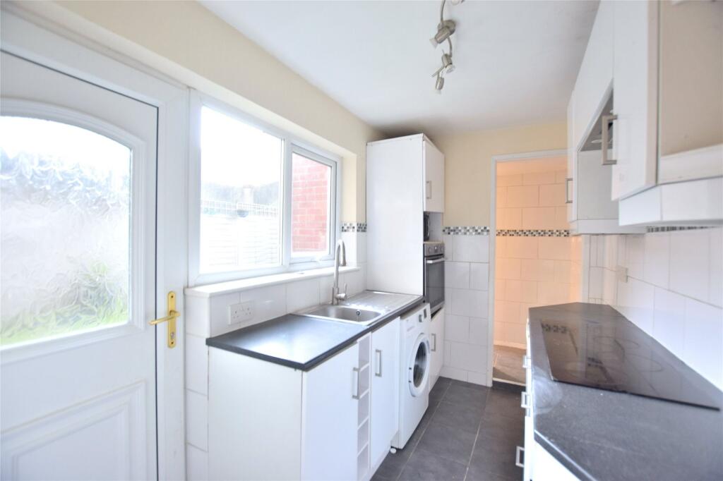 2 bed 1st Floor Flat for rent in Gateshead. From Sarah Mains Residential Sales and Lettings - Low Fell