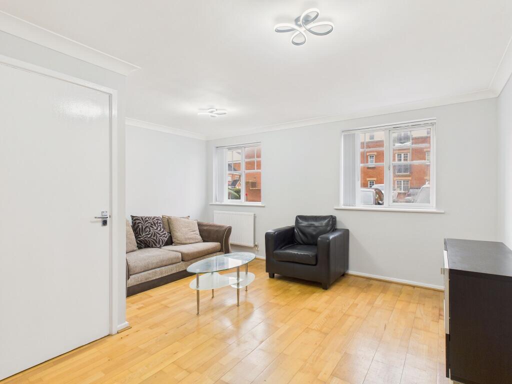 2 bed House (unspecified) for rent in Gateshead. From Sarah Mains Residential Sales and Lettings - Low Fell