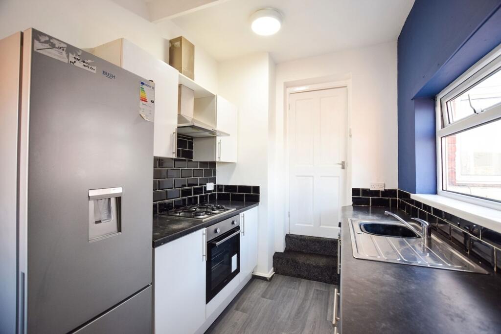3 bed 1st Floor Flat for rent in Gateshead. From Sarah Mains Residential Sales and Lettings - Low Fell