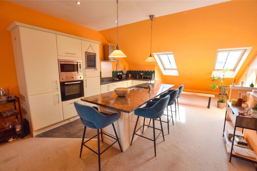3 bed 1st Floor Flat for rent in Springwell. From Sarah Mains Residential Sales and Lettings - Low Fell
