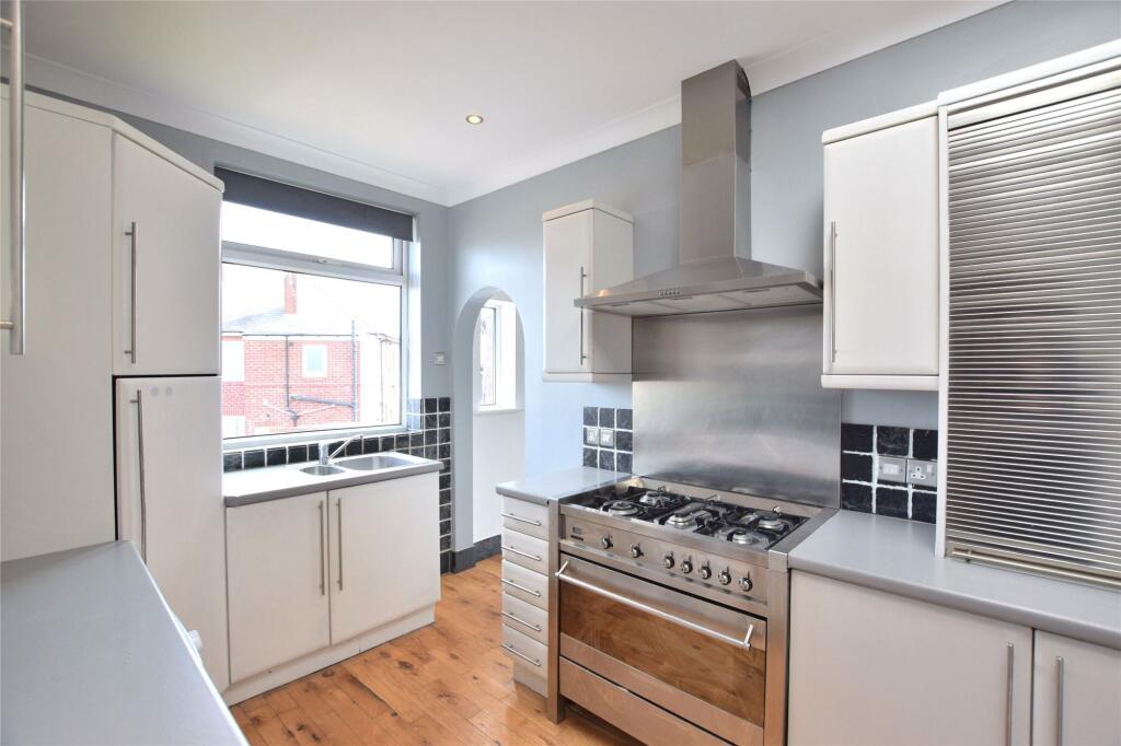 2 bed 1st Floor Flat for rent in Springwell. From Sarah Mains Residential Sales and Lettings - Low Fell 2 bed 1st Floor Flat for rent in Springwell. From Sarah Mains Residential Sales and Lettings - Low Fell
