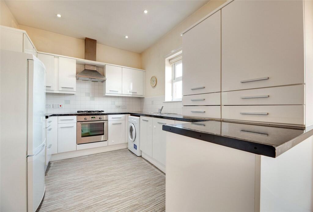 2 bed 1st Floor Flat for rent in Gateshead. From Sarah Mains Residential Sales and Lettings - Low Fell 2 bed 1st Floor Flat for rent in Gateshead. From Sarah Mains Residential Sales and Lettings - Low Fell