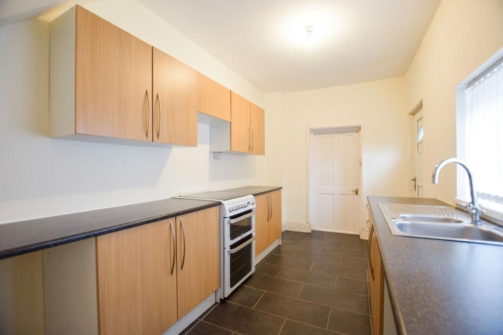 2 bed 1st Floor Flat for rent in Gateshead. From Sarah Mains Residential Sales and Lettings - Low Fell