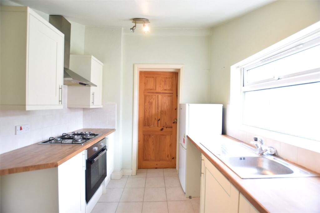 2 bed 1st Floor Flat for rent in Gateshead. From Sarah Mains Residential Sales and Lettings - Low Fell 2 bed 1st Floor Flat for rent in Gateshead. From Sarah Mains Residential Sales and Lettings - Low Fell