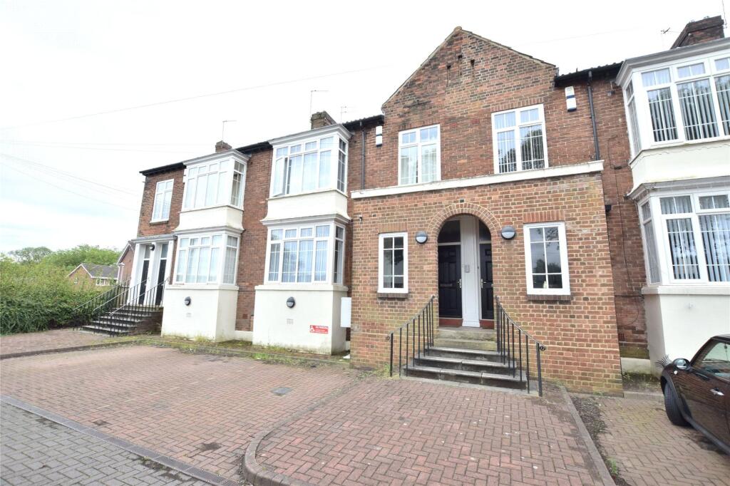 2 bed 1st Floor Flat for rent in Gateshead. From Sarah Mains Residential Sales and Lettings - Low Fell 2 bed 1st Floor Flat for rent in Gateshead. From Sarah Mains Residential Sales and Lettings - Low Fell