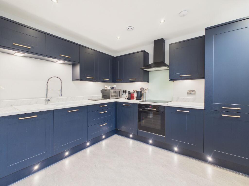 2 bed 1st Floor Flat for rent in Gateshead. From Sarah Mains Residential Sales and Lettings - Low Fell