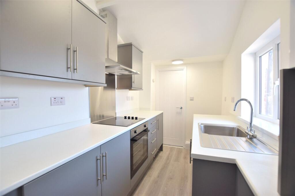 2 bed 1st Floor Flat for rent in Gateshead. From Sarah Mains Residential Sales and Lettings - Low Fell 2 bed 1st Floor Flat for rent in Gateshead. From Sarah Mains Residential Sales and Lettings - Low Fell