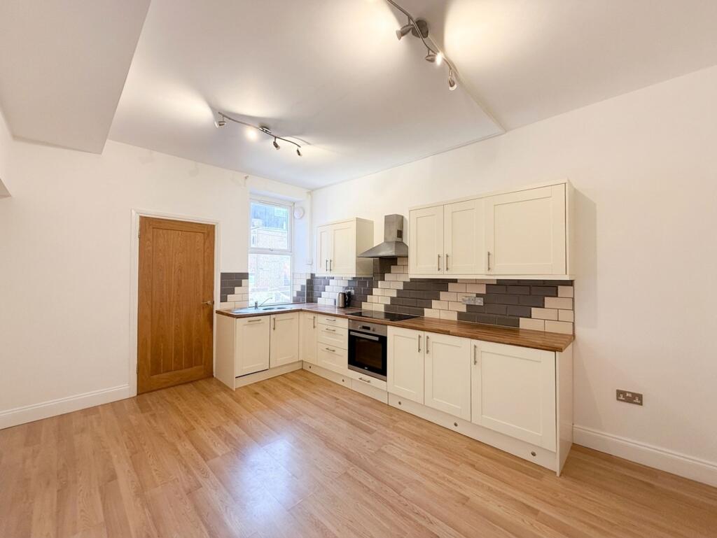 3 bed Annexe for rent in Gateshead. From Sarah Mains Residential Sales and Lettings - Low Fell 3 bed Annexe for rent in Gateshead. From Sarah Mains Residential Sales and Lettings - Low Fell