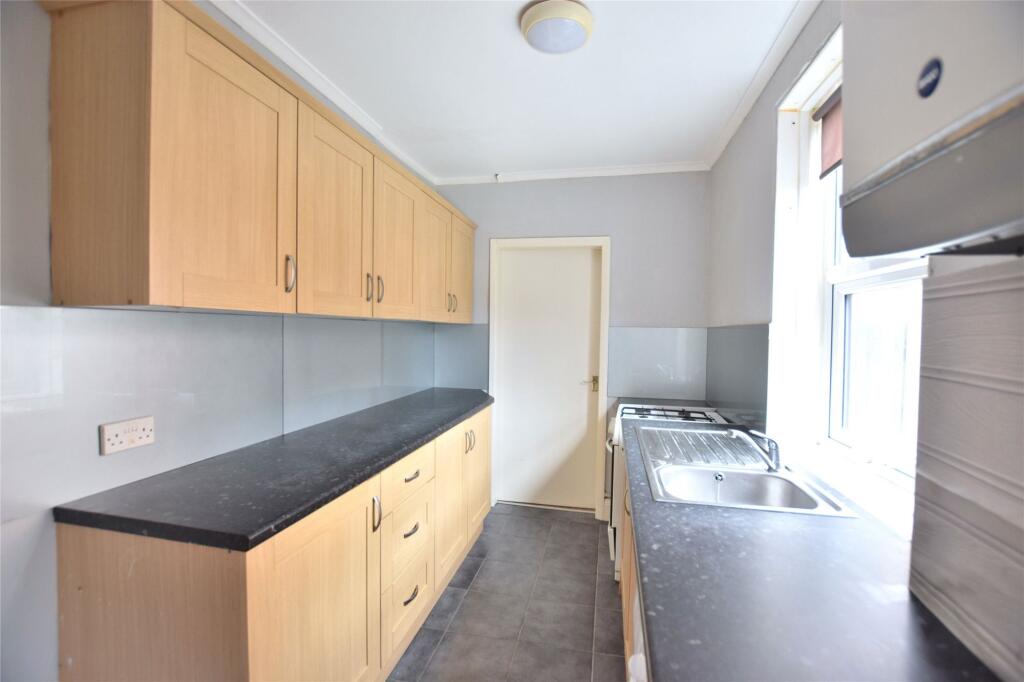 2 bed 1st Floor Flat for rent in Gateshead. From Sarah Mains Residential Sales and Lettings - Low Fell