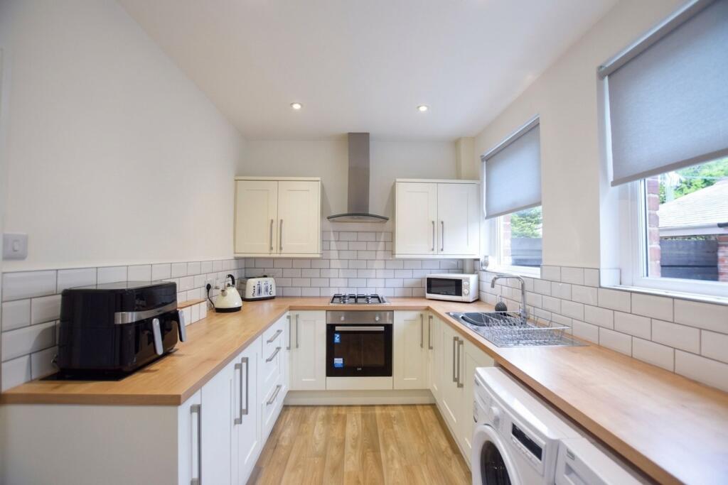 2 bed Mid Terraced House for rent in Burnopfield. From Sarah Mains Residential Sales and Lettings - Whickham
