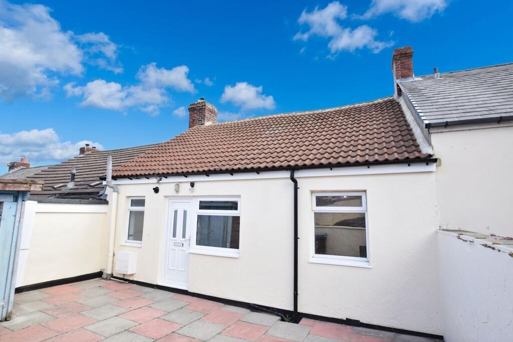 2 bed Terraced bungalow for rent in Leadgate. From Sarah Mains Residential Sales and Lettings - Whickham 2 bed Terraced bungalow for rent in Leadgate. From Sarah Mains Residential Sales and Lettings - Whickham