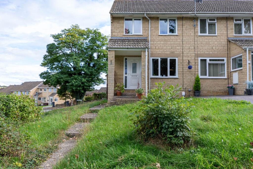 3 bed Semi Detached for rent in Nailsworth. From Sawyers - Stroud 3 bed Semi Detached for rent in Nailsworth. From Sawyers - Stroud