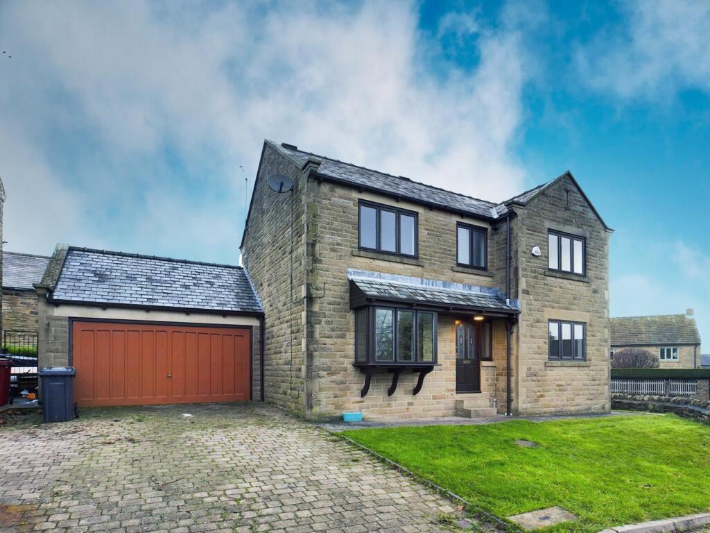 4 bed Detached for rent in Dronfield. From Saxton Mee - Sheffield