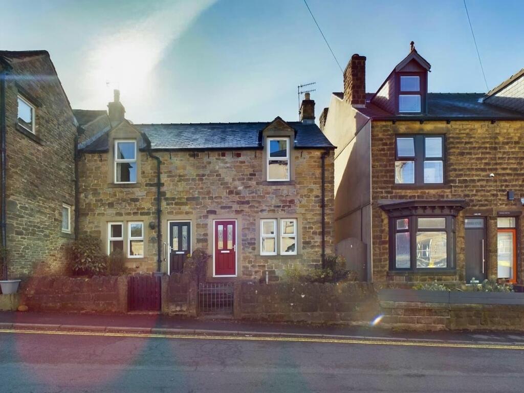 2 bed Cottage for rent in Hathersage. From Saxton Mee - Sheffield