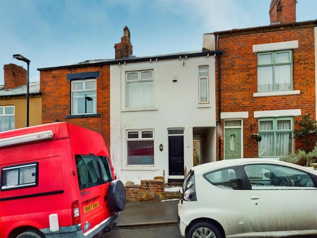 3 bed Mid Terraced House for rent in Sheffield. From Saxton Mee - Sheffield