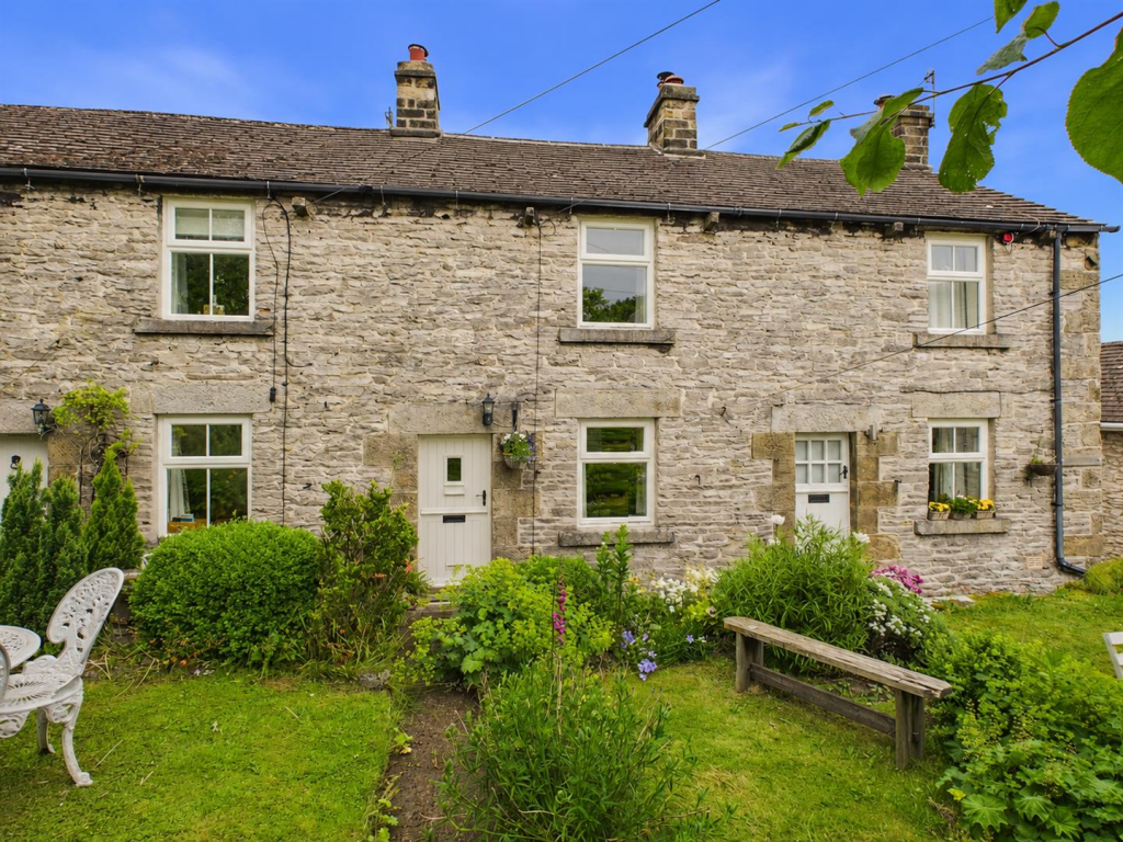 1 bed Cottage for rent in Bradwell. From Saxton Mee - Sheffield 1 bed Cottage for rent in Bradwell. From Saxton Mee - Sheffield