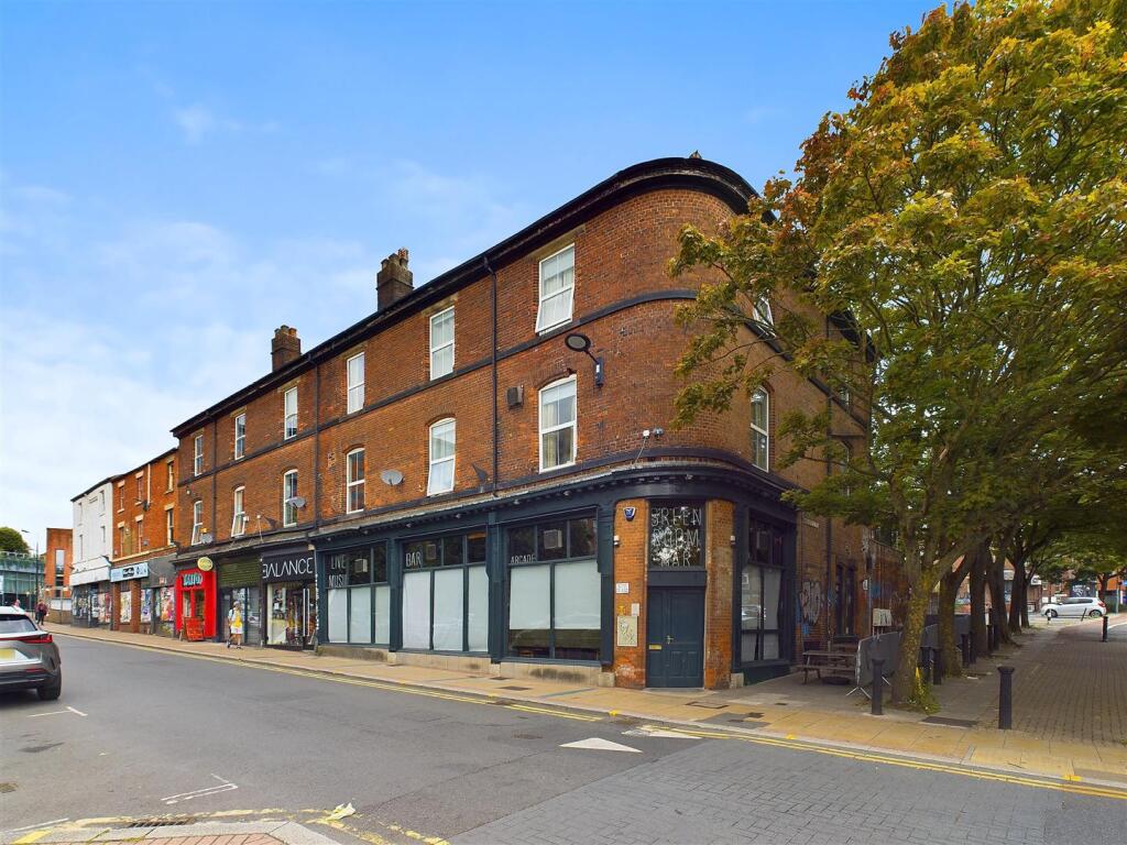 2 bed Duplex for rent in Sheffield. From Saxton Mee - Sheffield