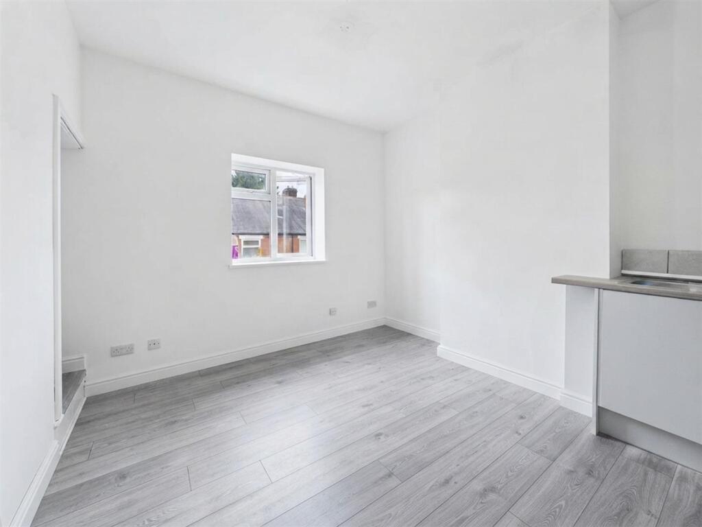1 bed Apartment for rent in Chesterfield. From Saxton Mee - Sheffield