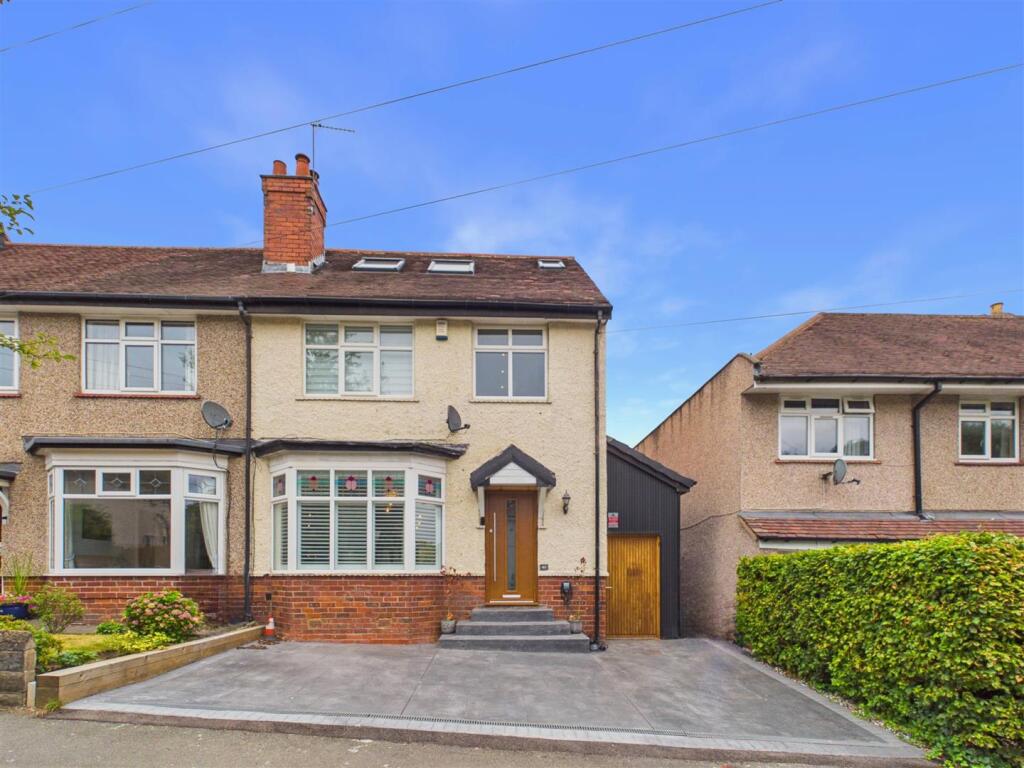 5 bed Detached for rent in Sheffield. From Saxton Mee - Sheffield