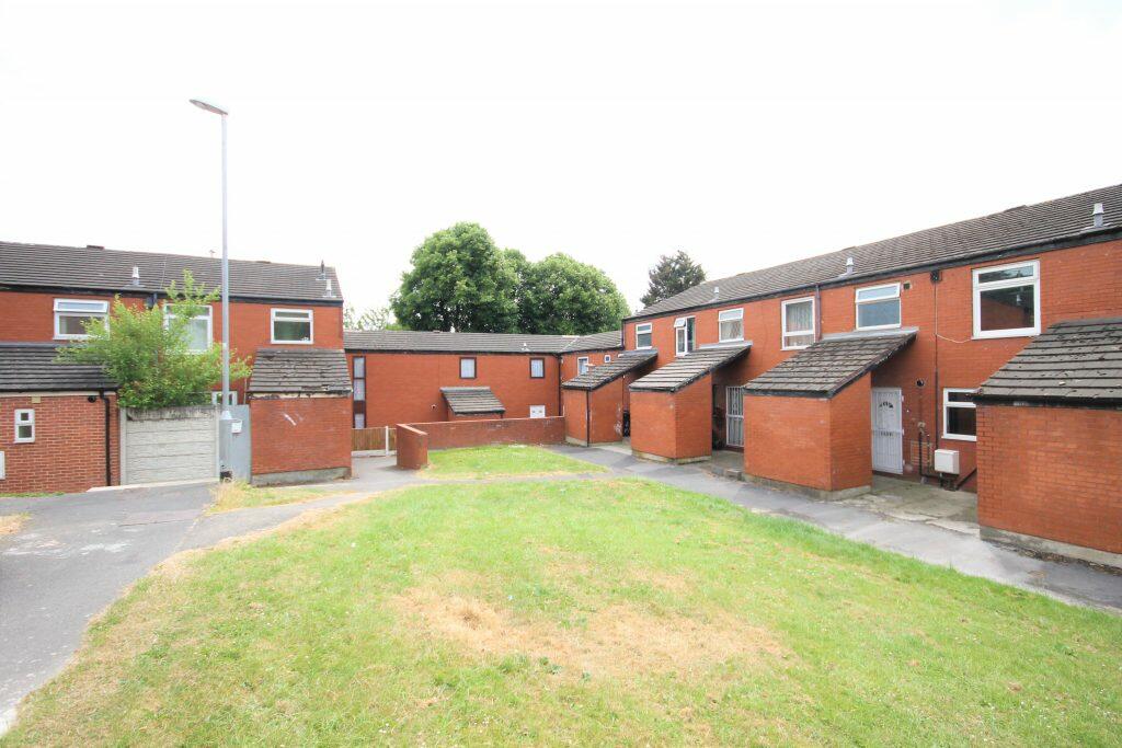 3 bed Mid Terraced House for rent in Leeds. From sbliving - Leeds 3 bed Mid Terraced House for rent in Leeds. From sbliving - Leeds