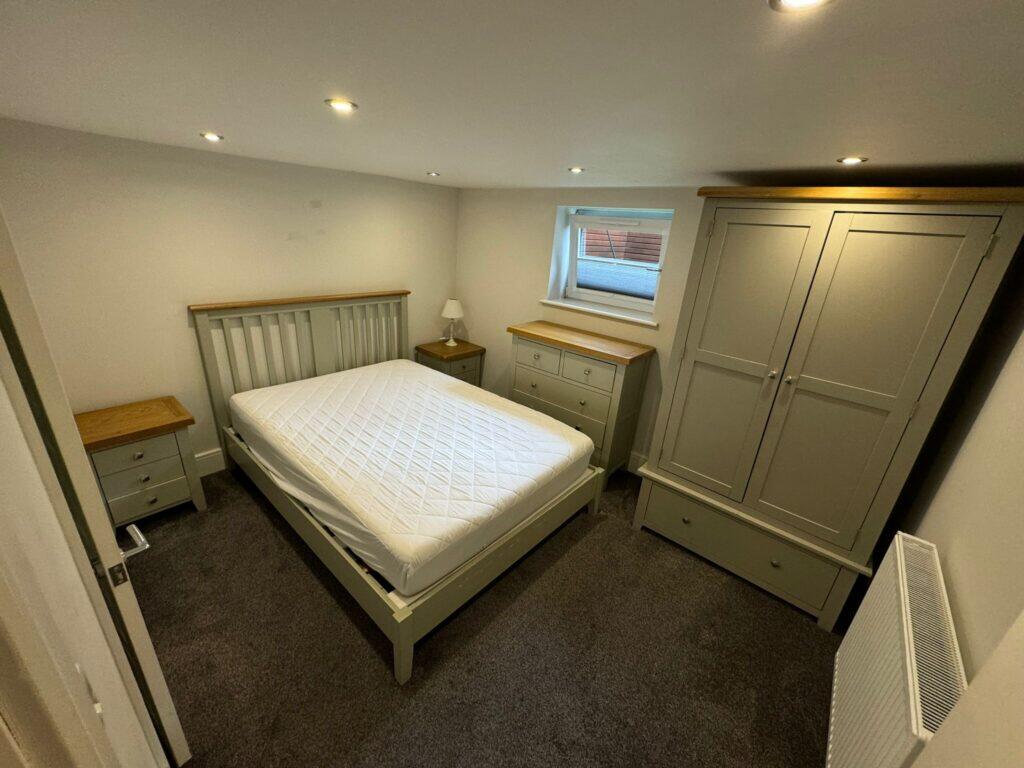 1 bed House Share for rent in Leeds. From sbliving - Leeds