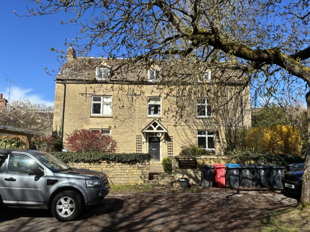 1 bed Apartment for rent in Carterton. From sbliving - Leeds