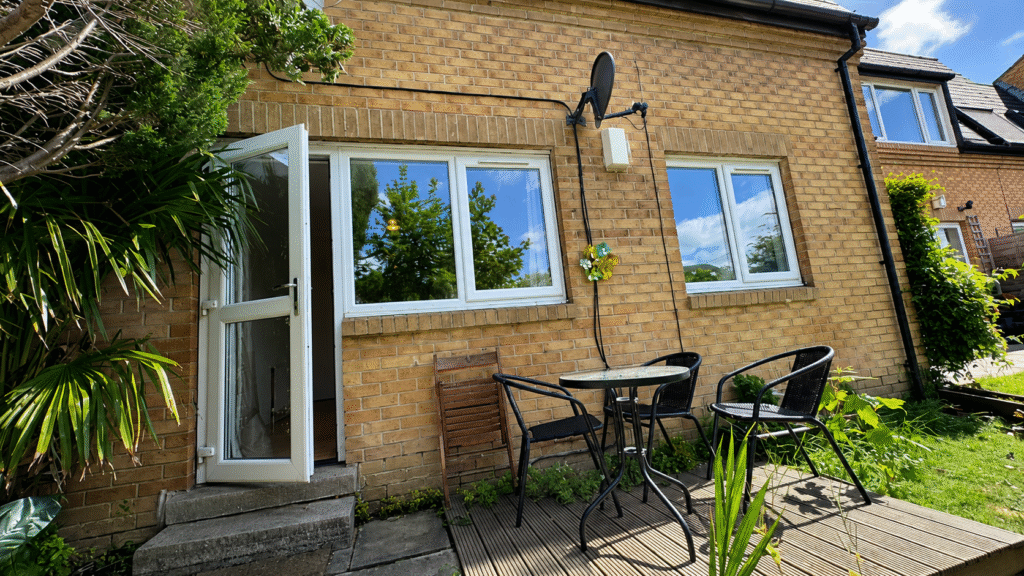 2 bed 1st Floor Flat for rent in Leeds. From sbliving - Leeds