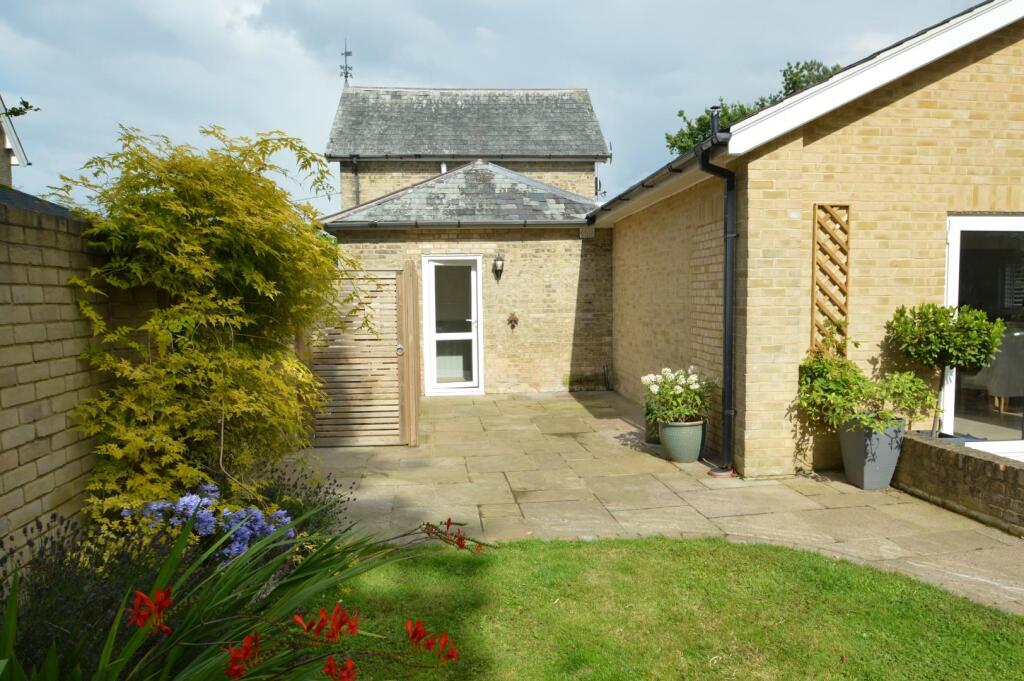 0 bed Studio for rent in Gosfield. From Scott Maddison - Halstead 0 bed Studio for rent in Gosfield. From Scott Maddison - Halstead