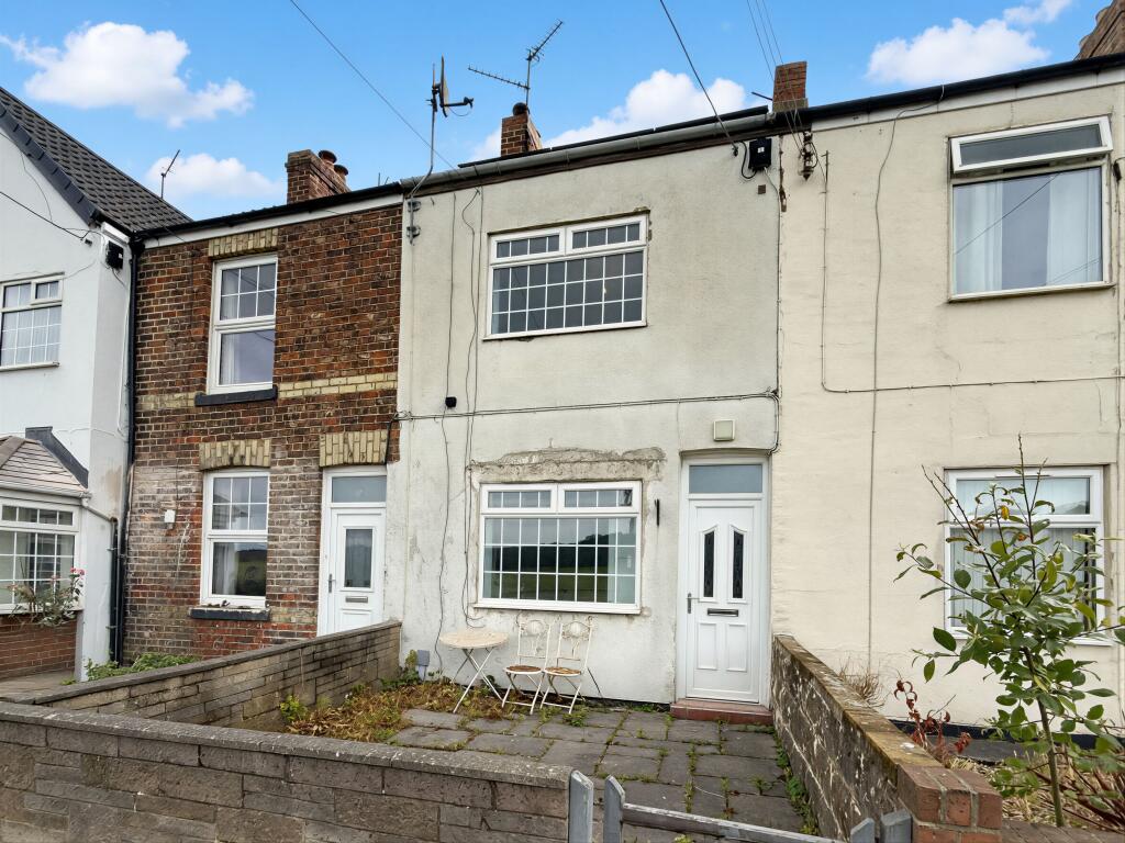 2 bed Mid Terraced House for rent in Dunsdale. From Selectiv - Guisborough