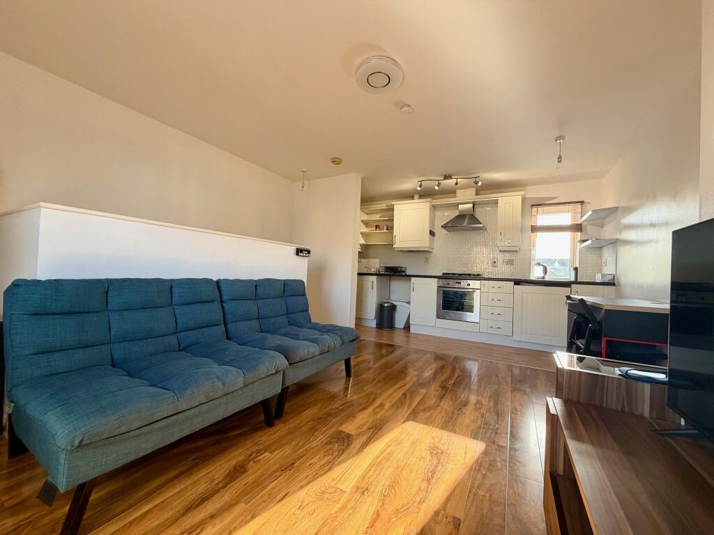 2 bed 1st Floor Flat for rent in Cambridge. From Sharman Quinney - Orchard Park