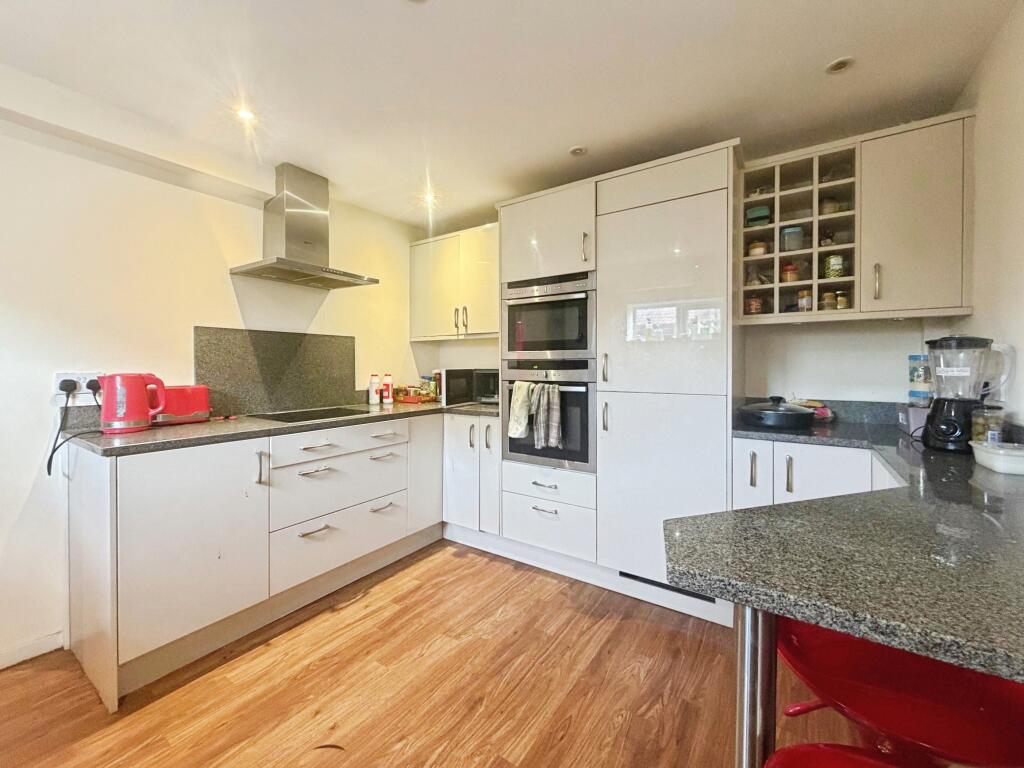 3 bed Mid Terraced House for rent in Impington. From Sharman Quinney - Orchard Park