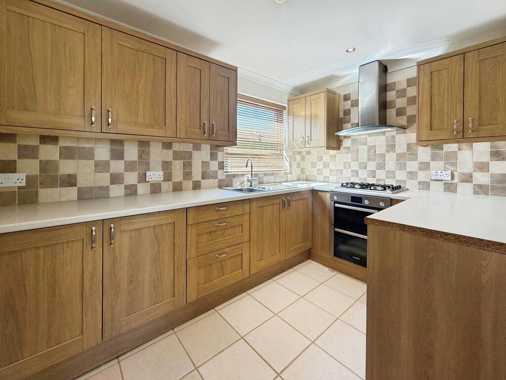 2 bed Apartment for rent in Cambridge. From Sharman Quinney - Orchard Park