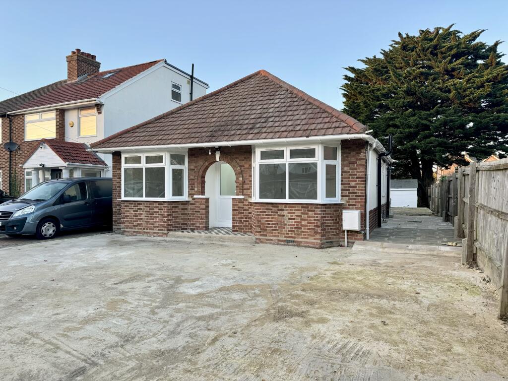3 bed Bungalow for rent in Girton. From Sharman Quinney - Orchard Park