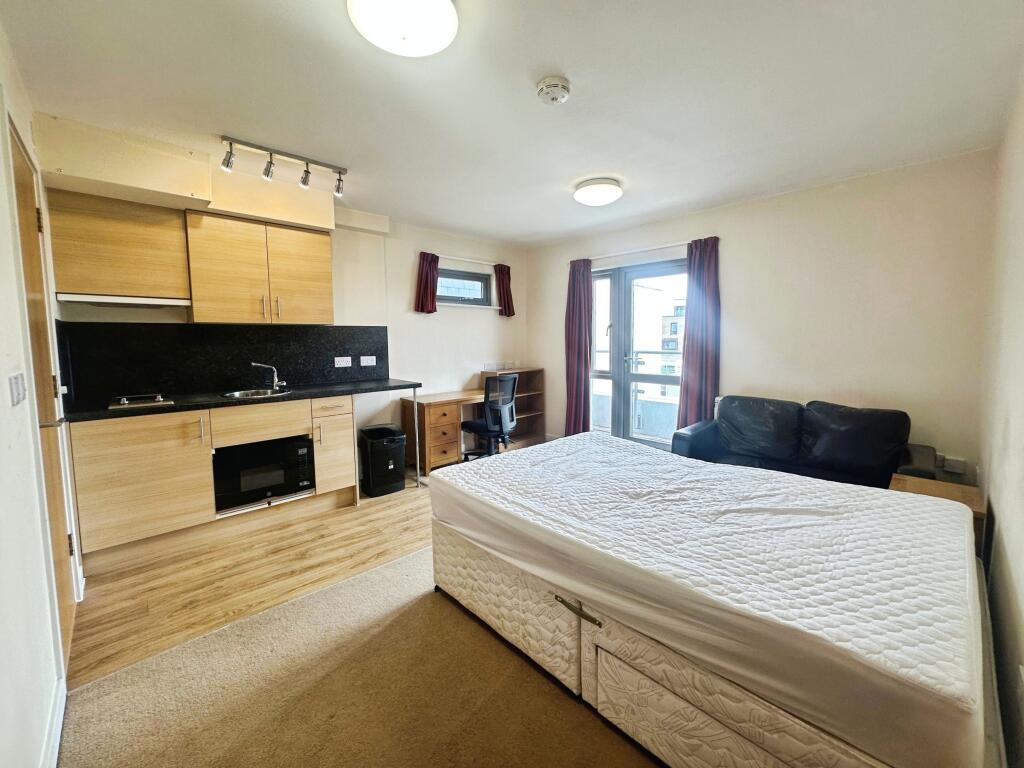 4 bed Apartment for rent in Cambridge. From Sharman Quinney - Orchard Park 4 bed Apartment for rent in Cambridge. From Sharman Quinney - Orchard Park