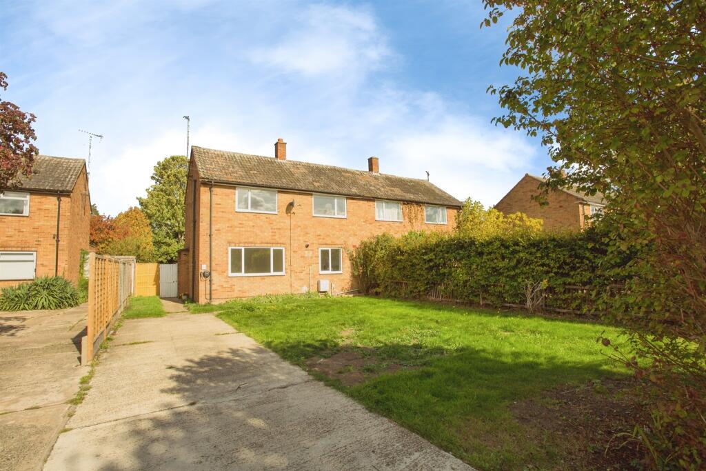 3 bed Detached for rent in Harston. From Sharman Quinney - Orchard Park 3 bed Detached for rent in Harston. From Sharman Quinney - Orchard Park