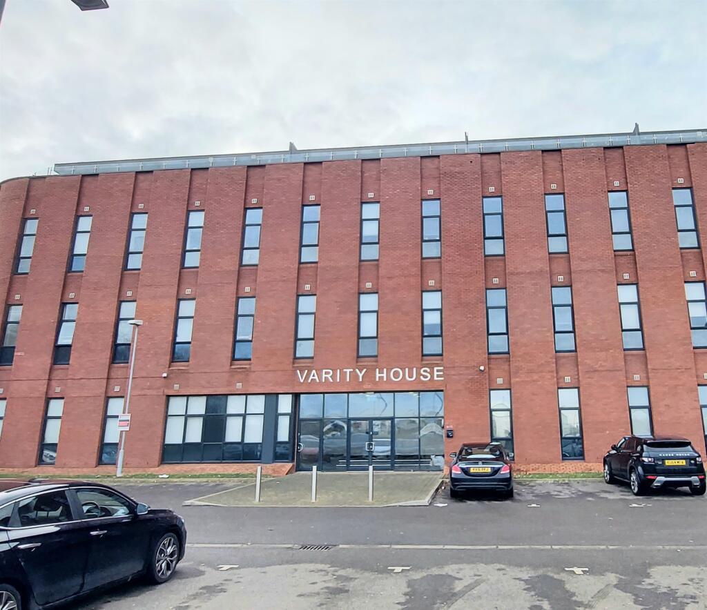 2 bed Apartment for rent in Peterborough. From Sharman Quinney - Werrington