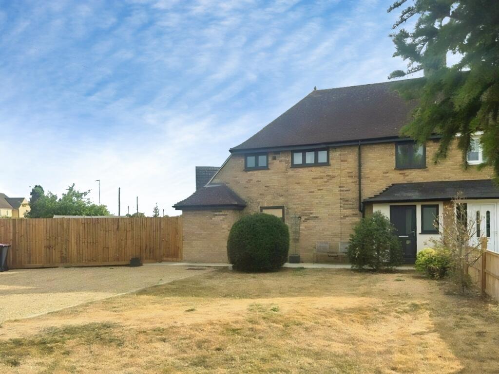 4 bed Detached for rent in Deeping Gate. From Sharman Quinney - Werrington