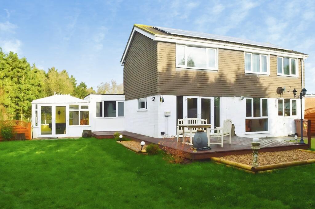 5 bed Detached for rent in Marholm. From Sharman Quinney - Werrington 5 bed Detached for rent in Marholm. From Sharman Quinney - Werrington