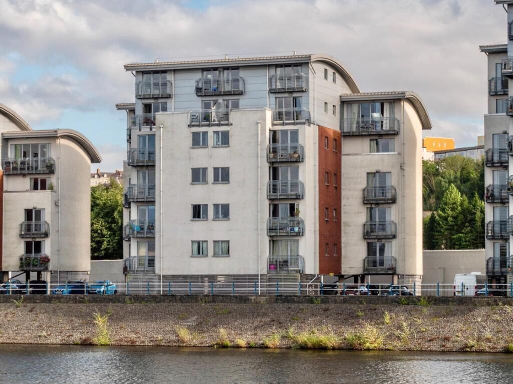 2 bed 1st Floor Flat for rent in Penarth. From Shepherd Sharpe - Penarth