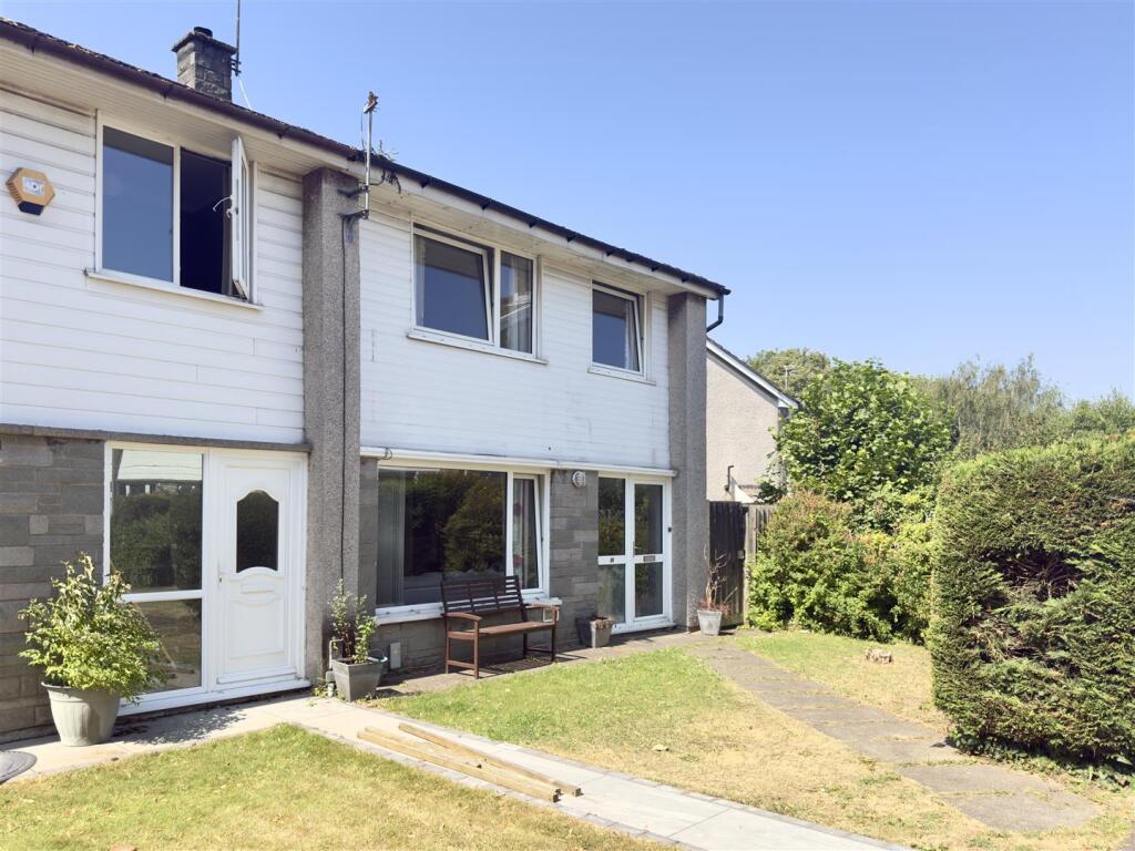 3 bed End of Terrace for rent in Llanfihangel-y-pwll. From Shepherd Sharpe - Penarth